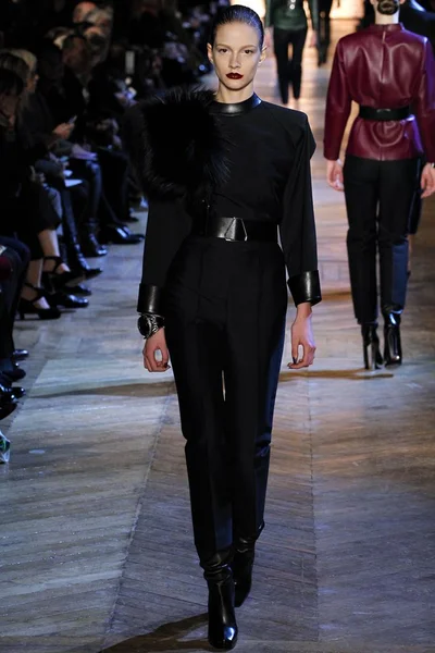 Look 6
